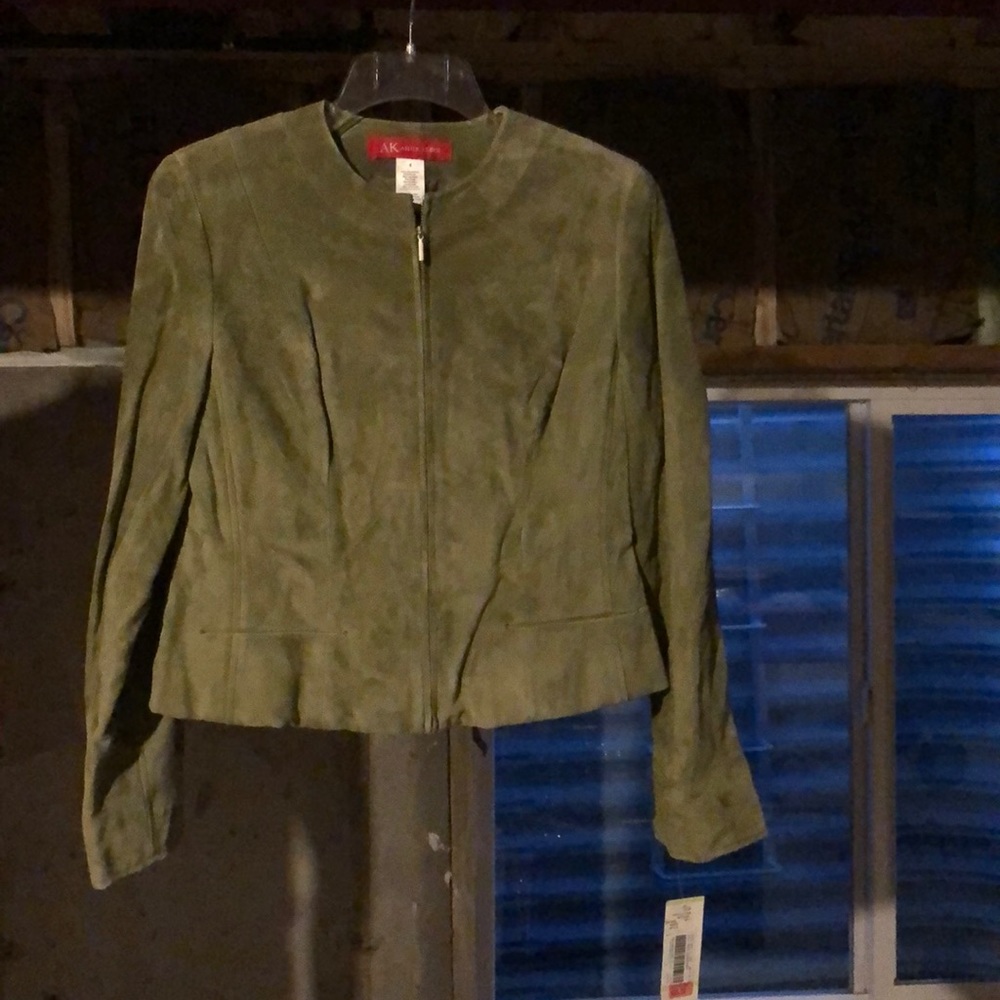 Green zip up blazer